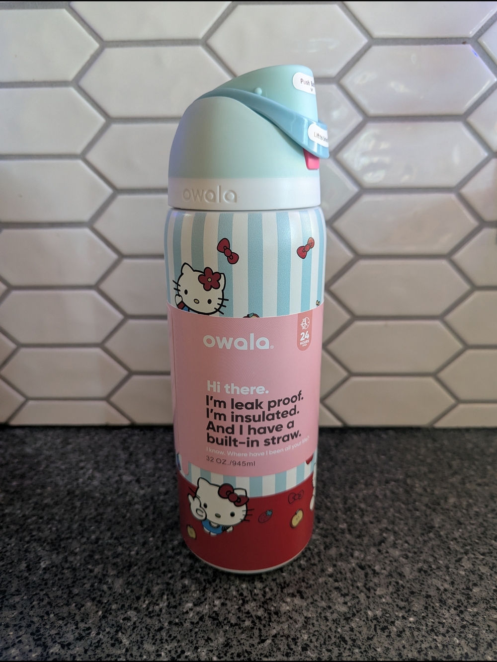 Owala FreeSip 32oz Hello Kitty Insulated Water Bottle